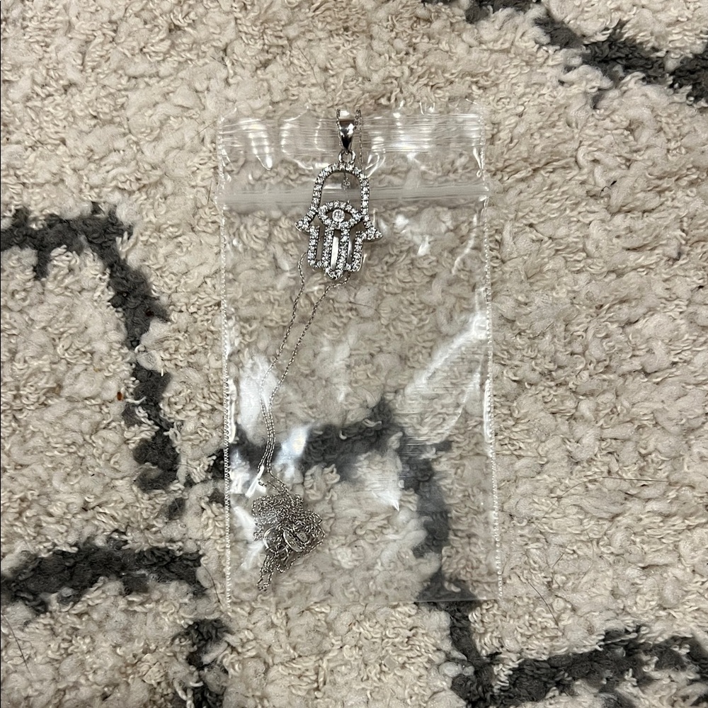 Silver Hamsa Pendant Necklace